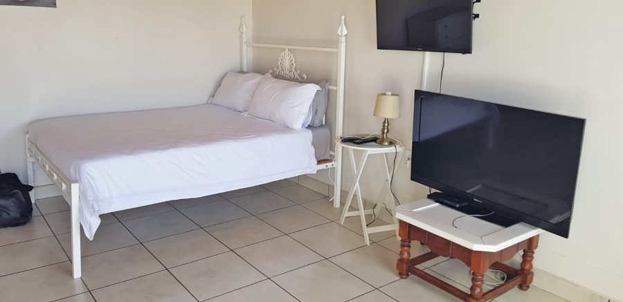 5 Bedroom Property for Sale in Laguna Sands Western Cape